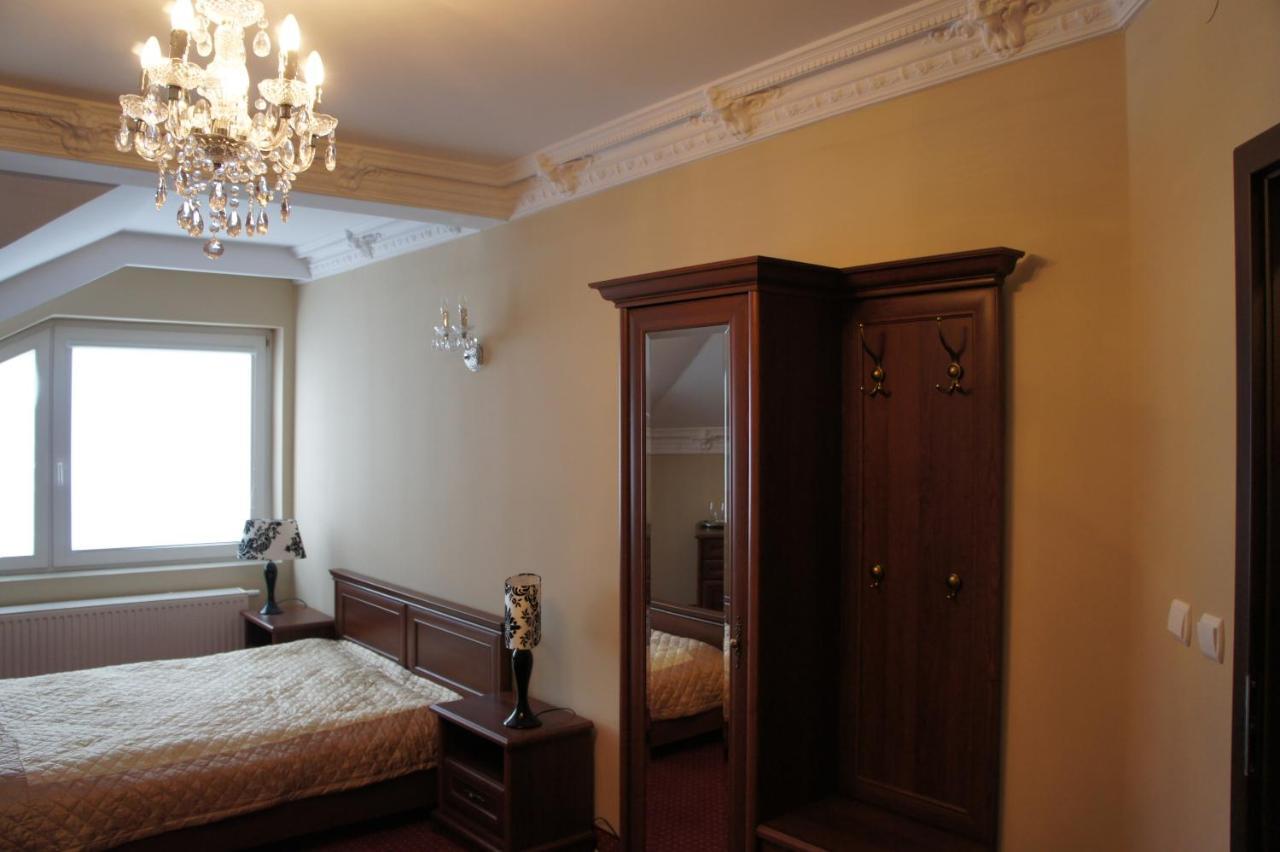 Villa Demetrios Kaluszyn  Eksteriør billede
